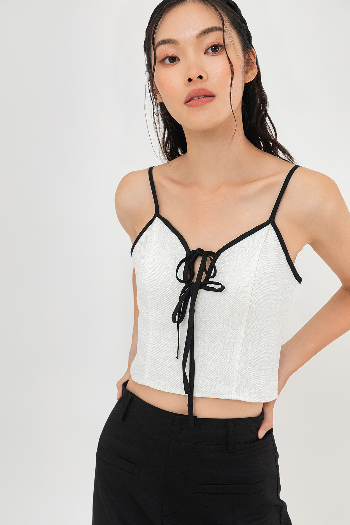 ULLA PADDED TOP - BLANC [BY MODPARADE]