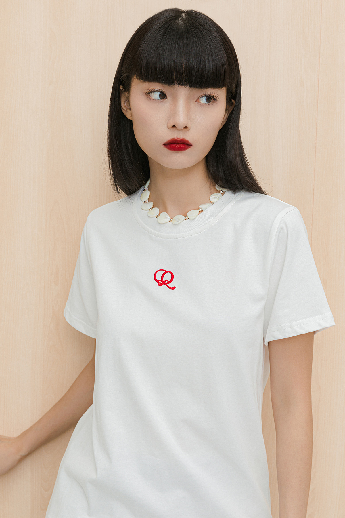 Q2HAN POSTDINE TEE - BLANC [MODPARADE X Q2HAN]