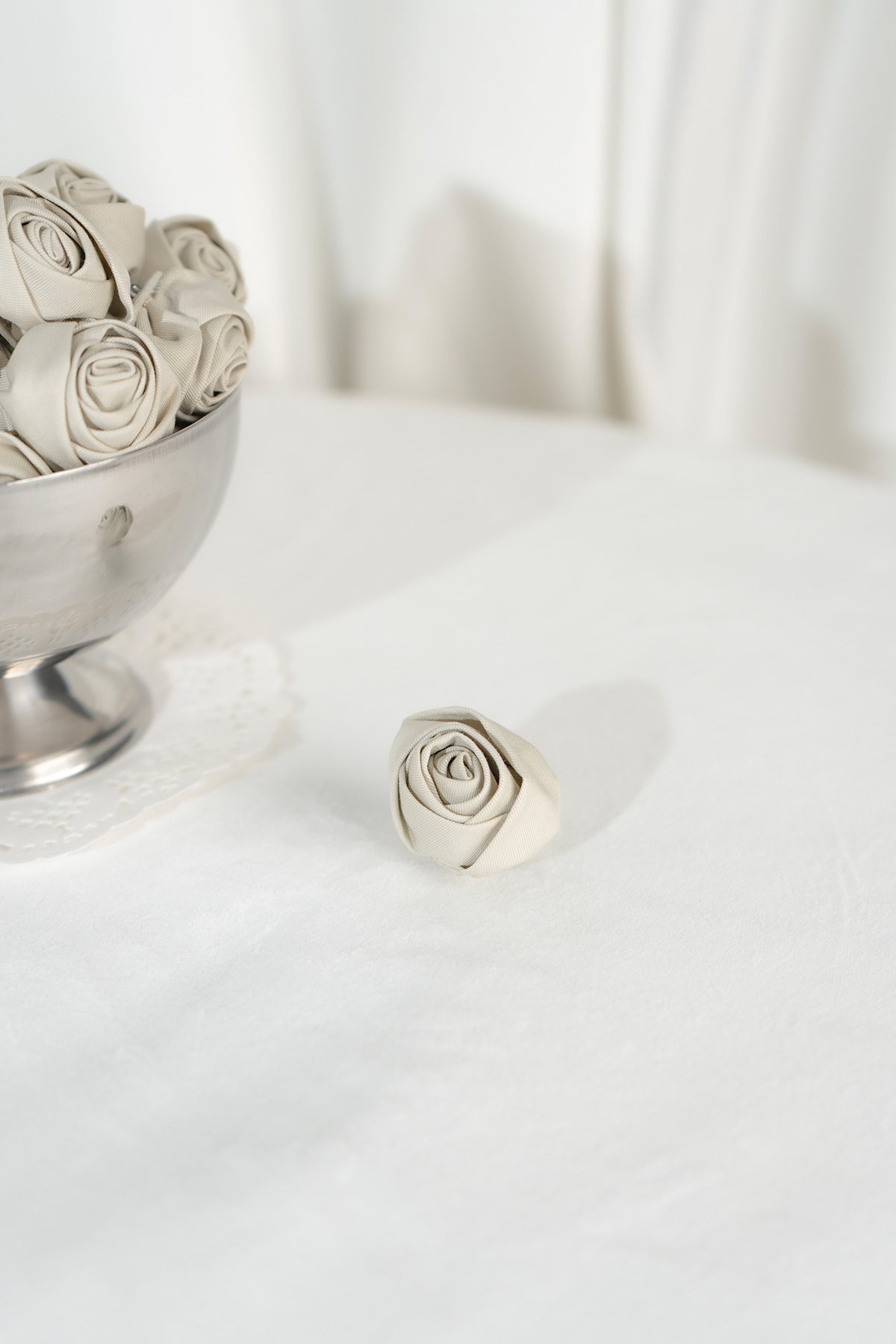 QQ ROSE CORSAGE - DESERT SAND [MODPARADE X Q2HAN]