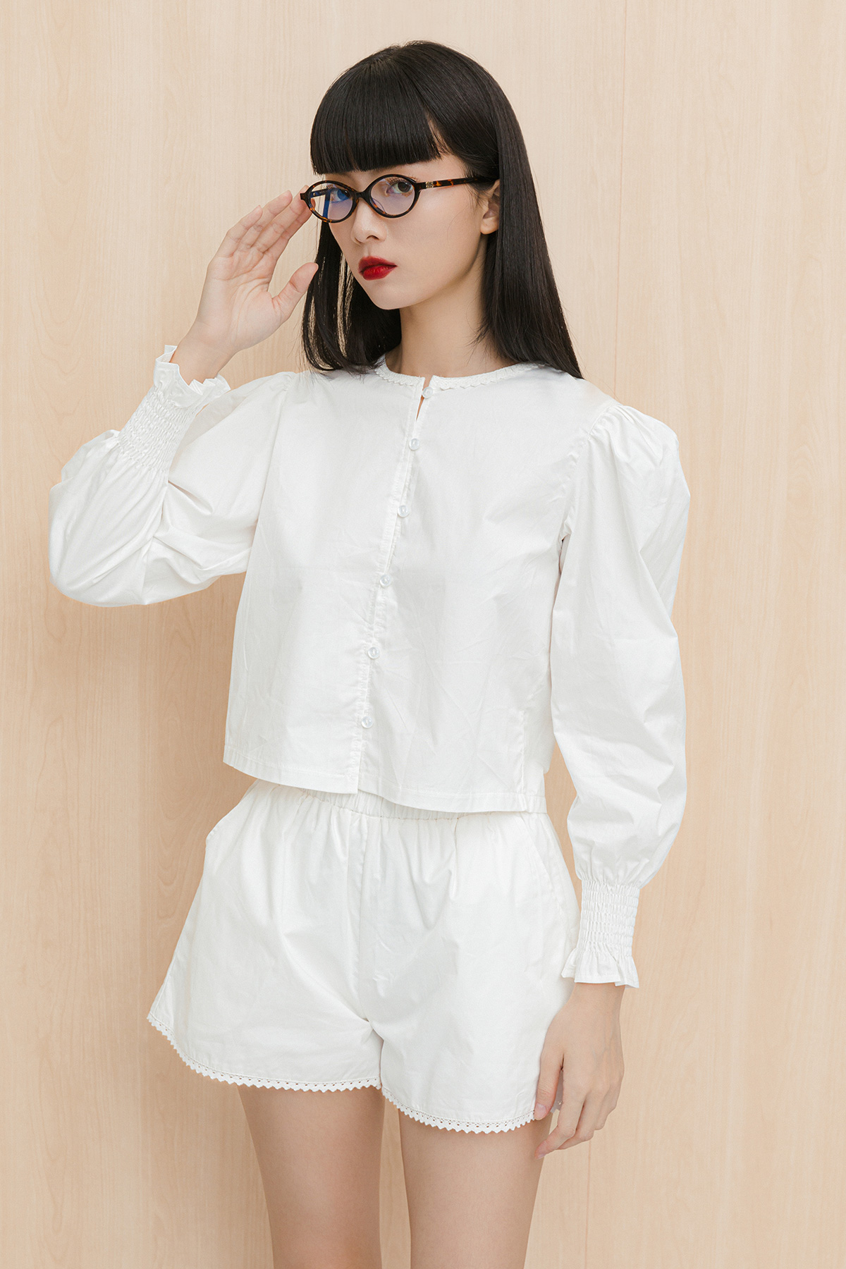 *BACKORDER* ELLIOT TOP - BLANC [MODPARADE X Q2HAN]