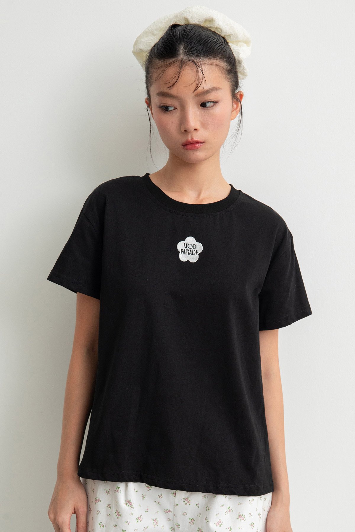 MODPARADE BLOOMLET TEE - NOIR [BY MODPARADE]