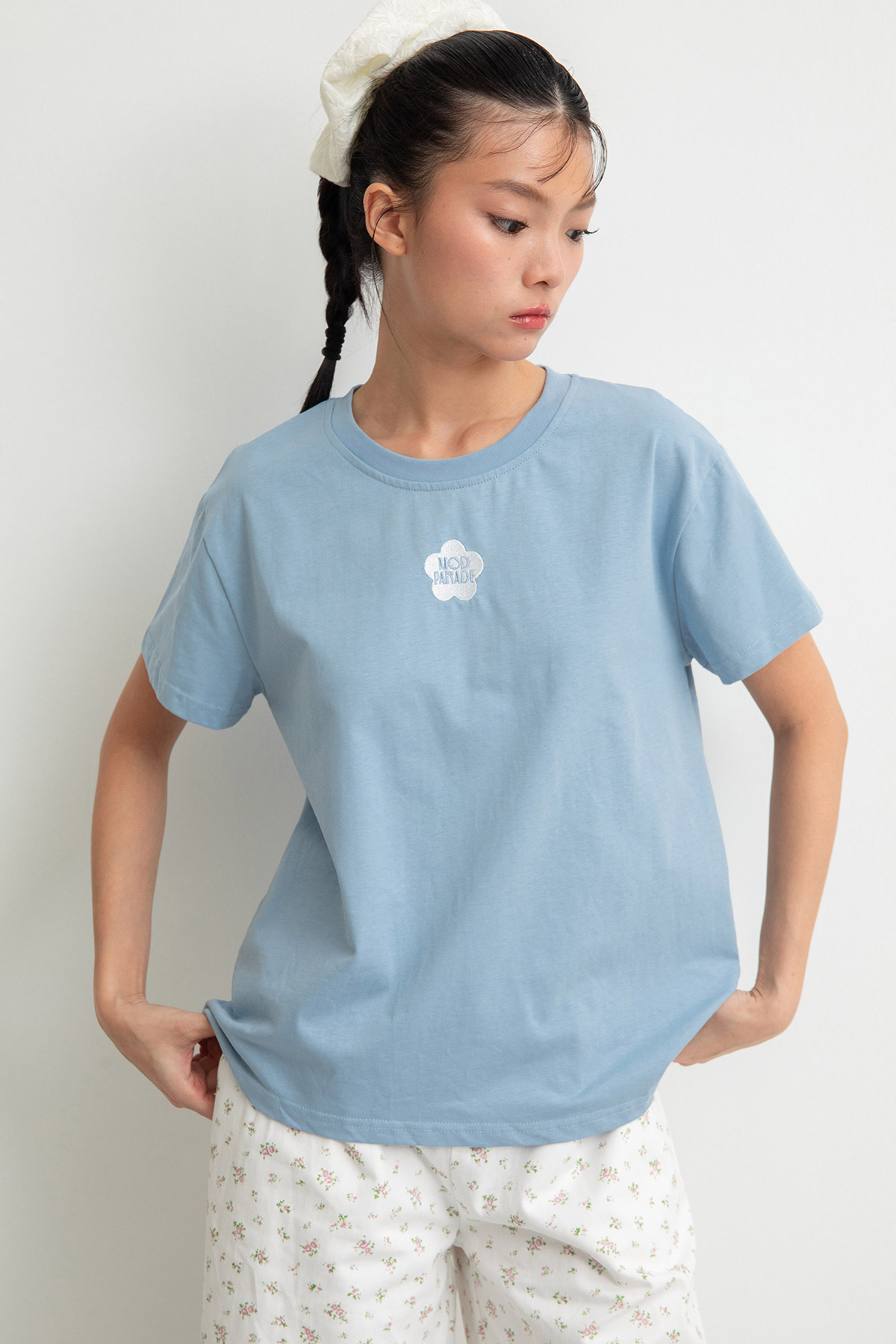 MODPARADE BLOOMLET TEE - SKY [BY MODPARADE]