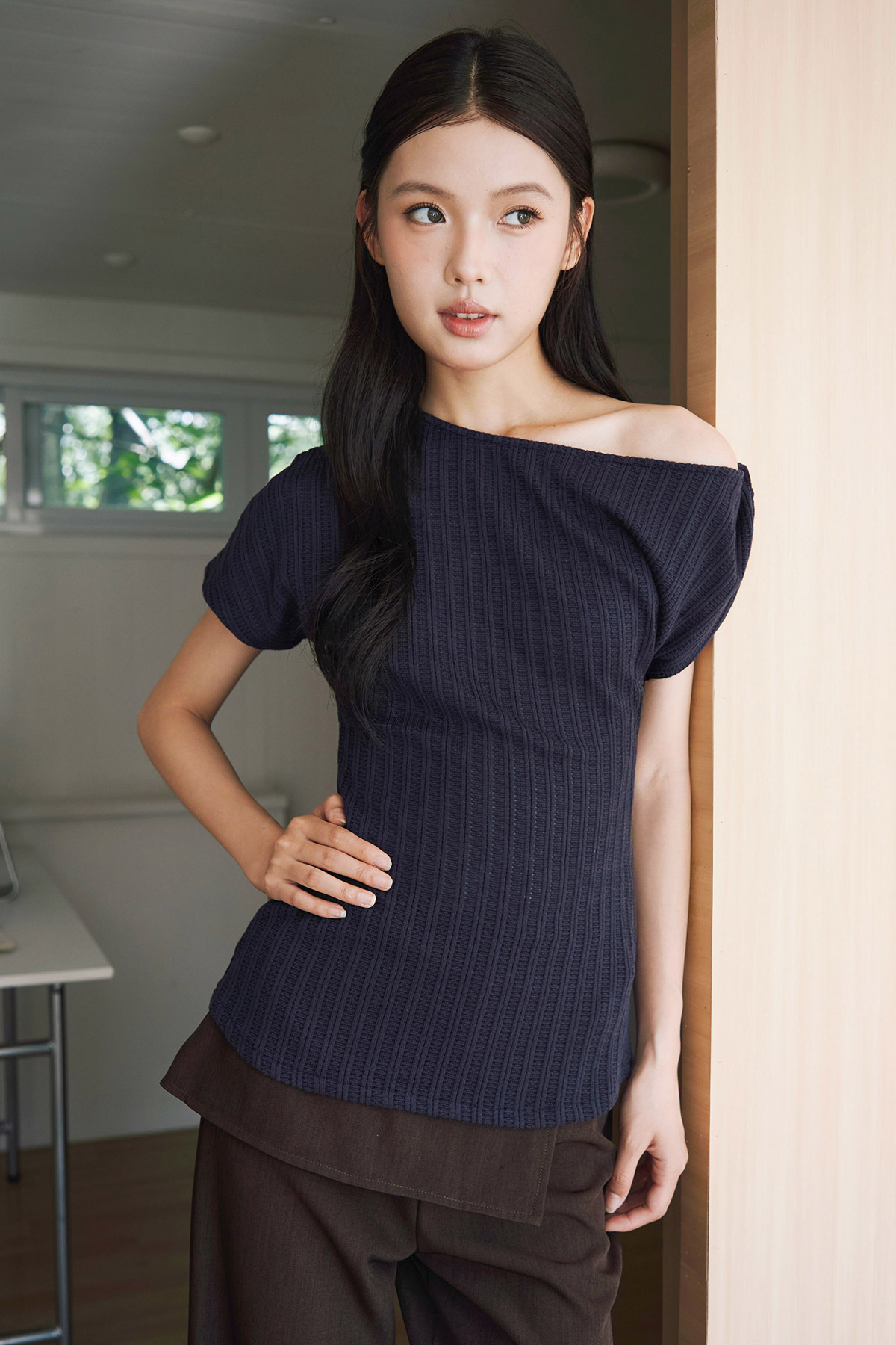 MILLIE TOP - NAVY [BY MODPARADE]