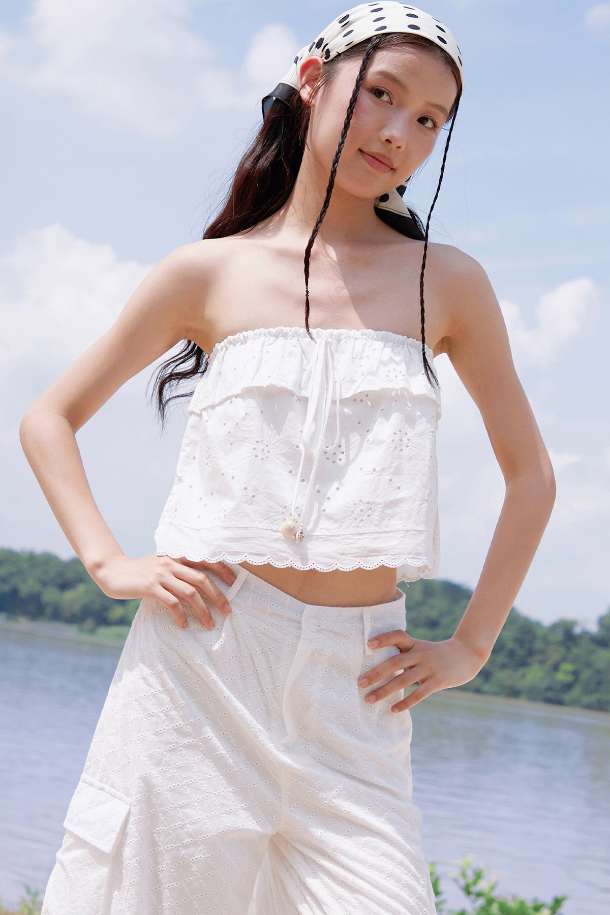 MONA TOP - DAISYWHITE [BY MODPARADE]