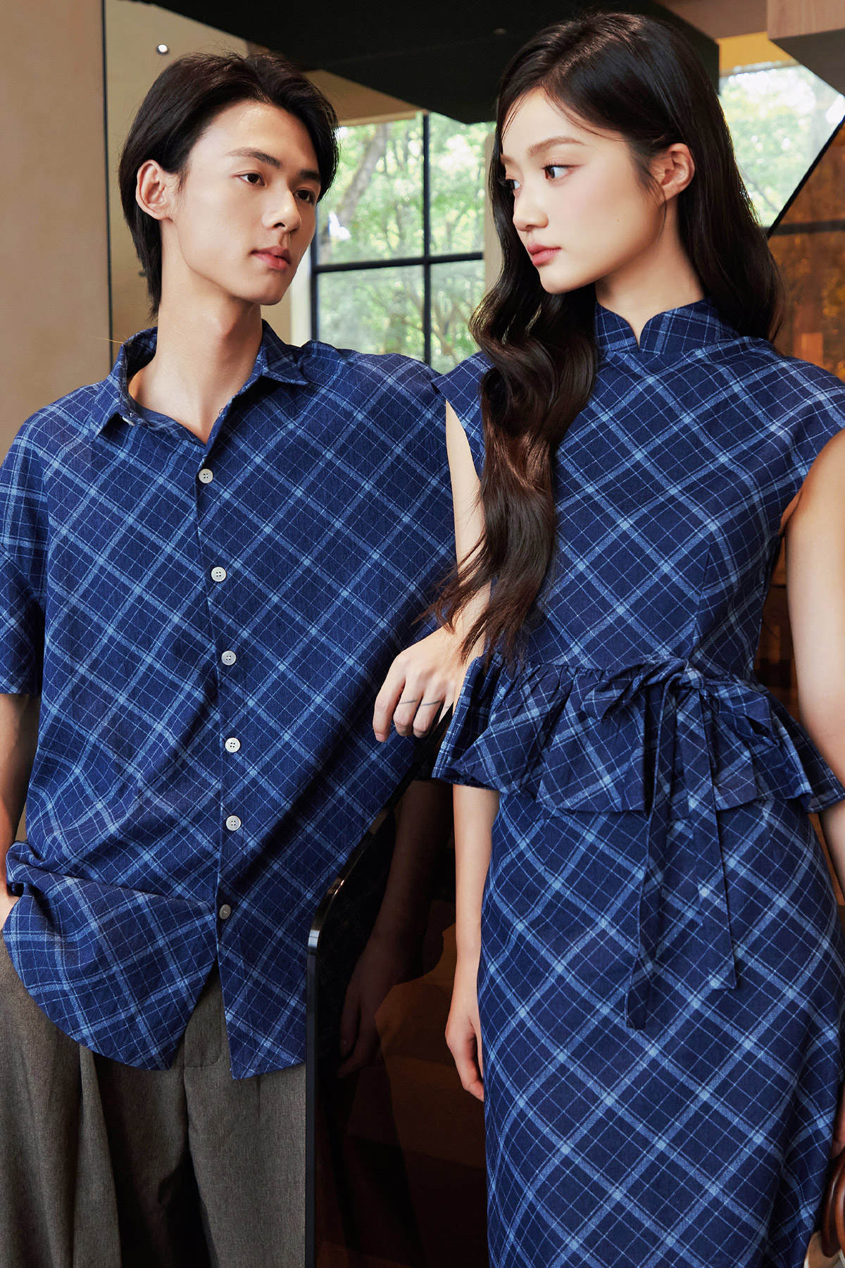 FAN CHEONGSAM TOP - INDIGO CHECK [BY MODPARADE]