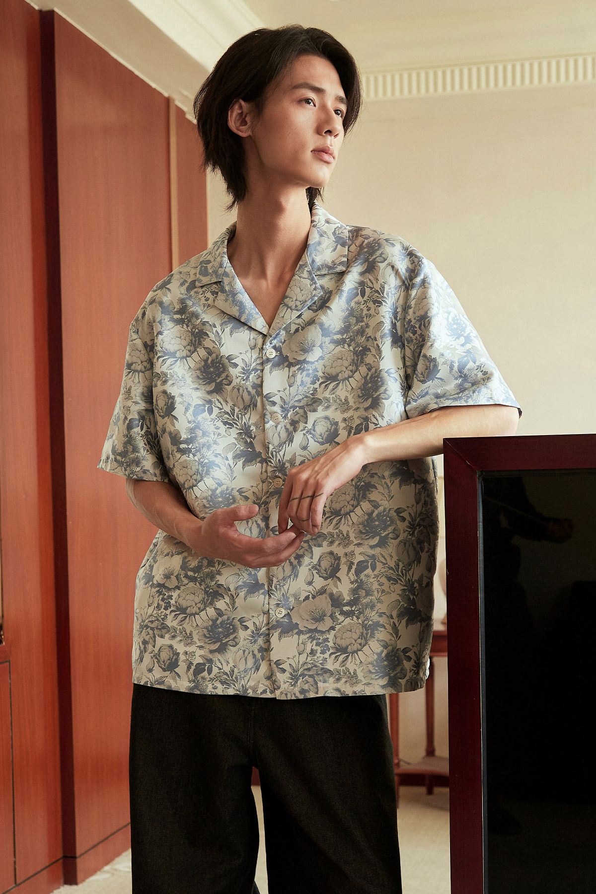 SAUNDERS SHIRT - SILVER PEONY [BY MODPARADE]