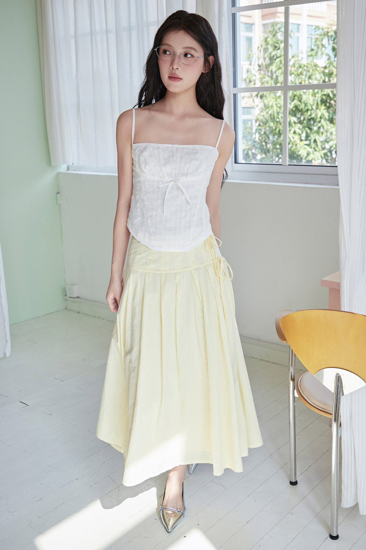 DANIELLE TOP - WHITE BRODERIE