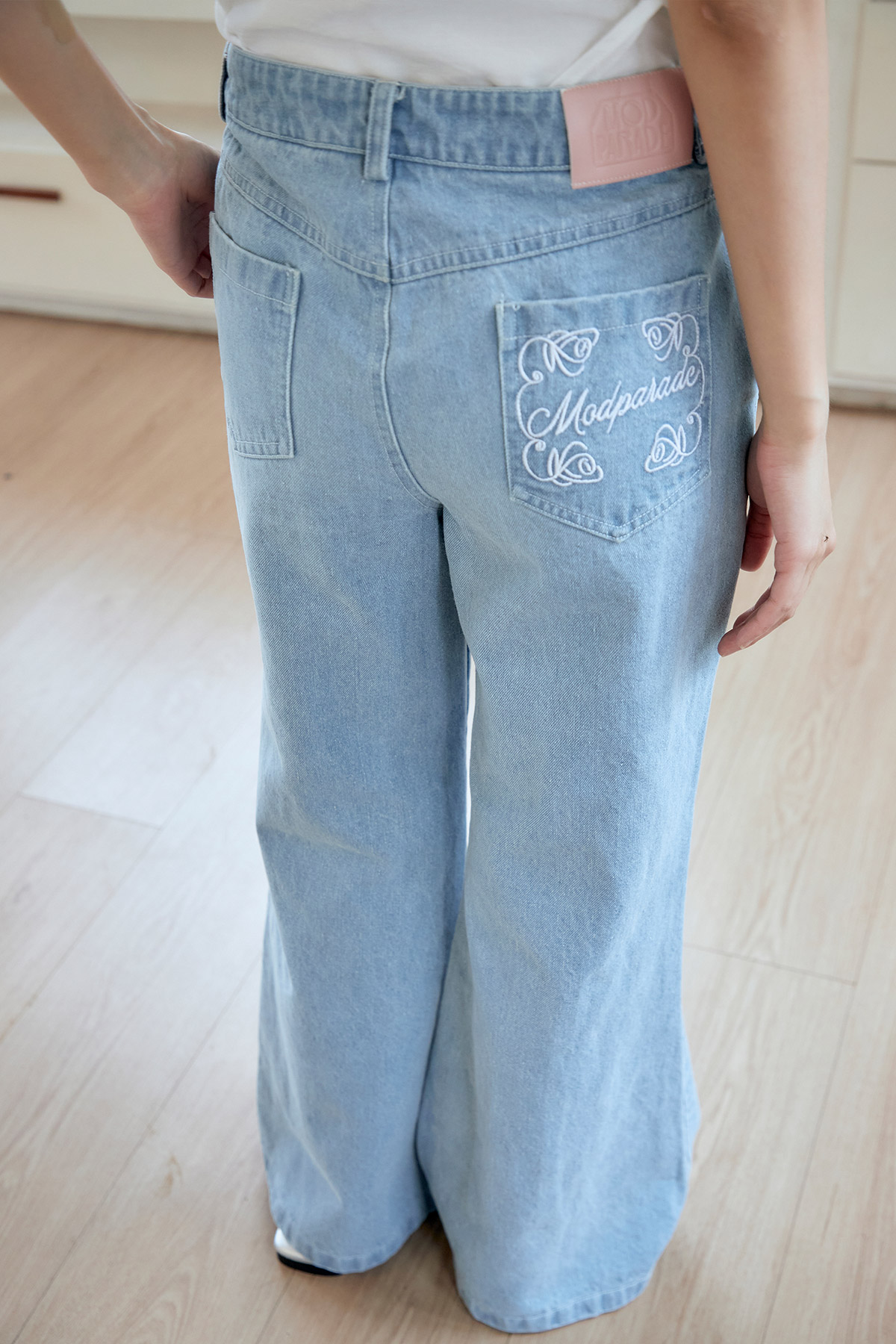 OLIVER JEANS - LIGHT WASH