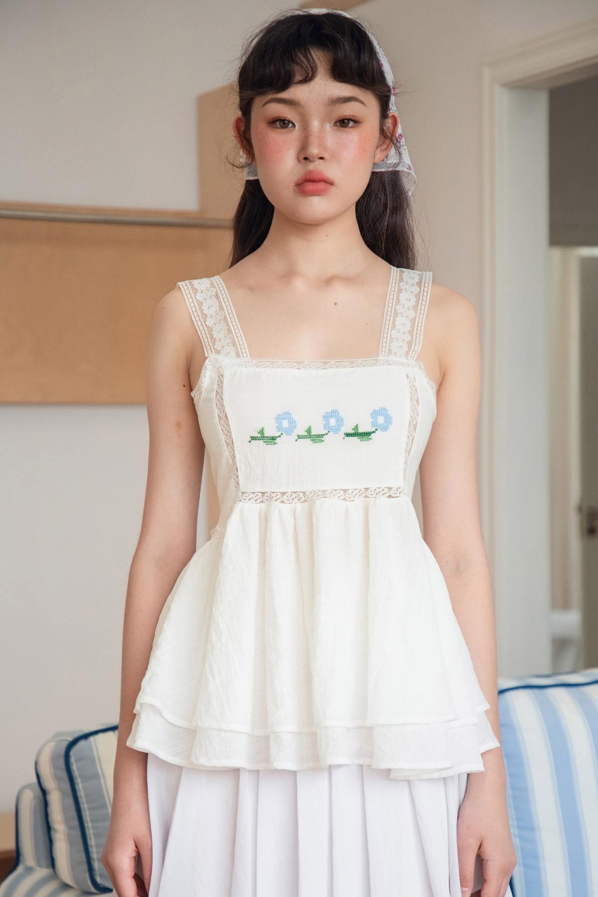 LOLA TOP - WHITE