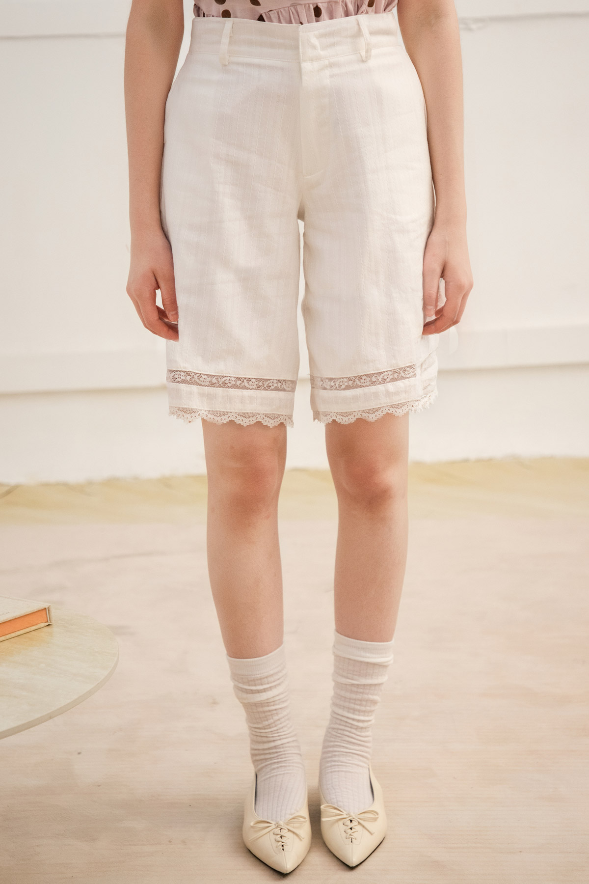 ODETTE JORTS - WHITE