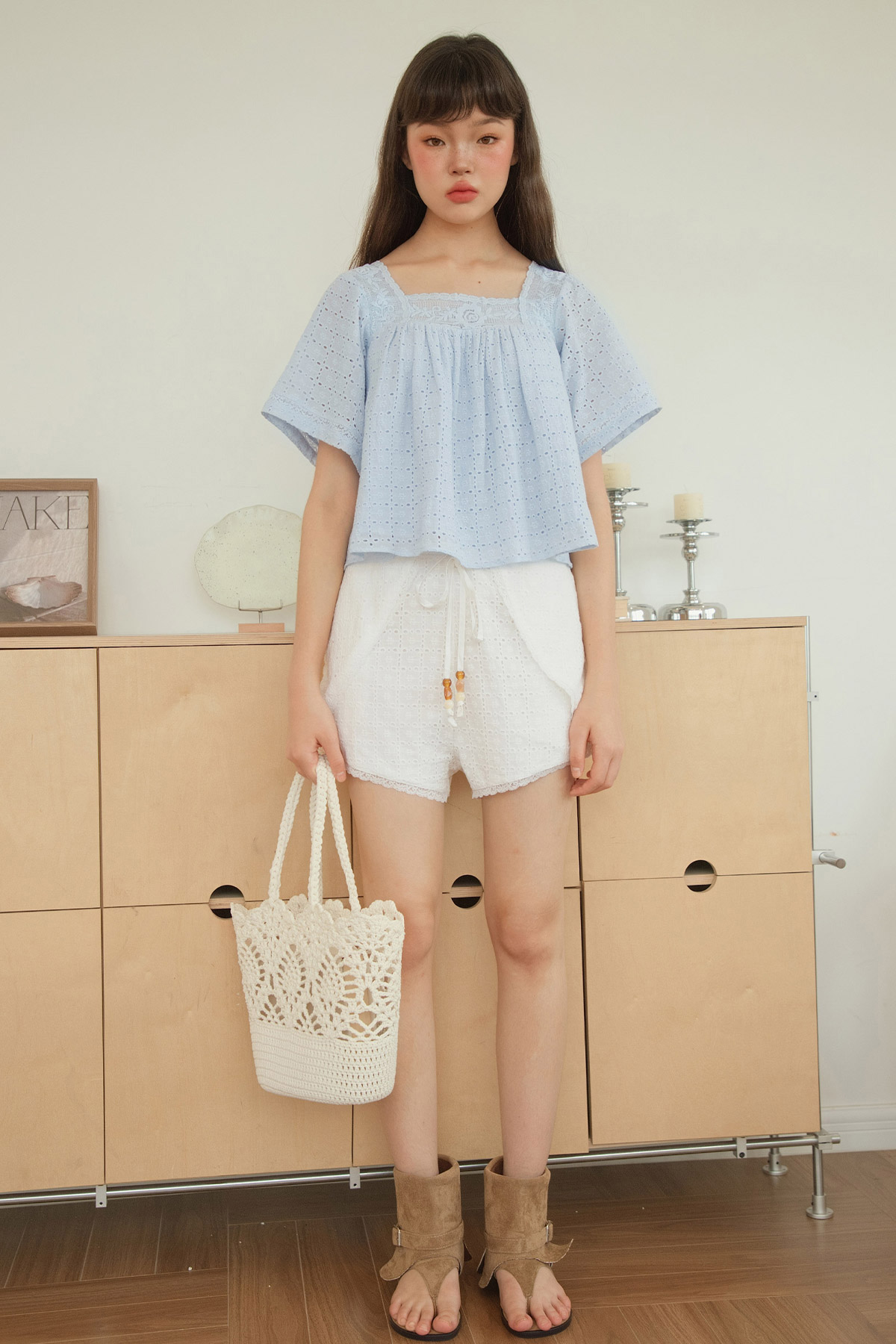 BETTY SHORTS - WHITE