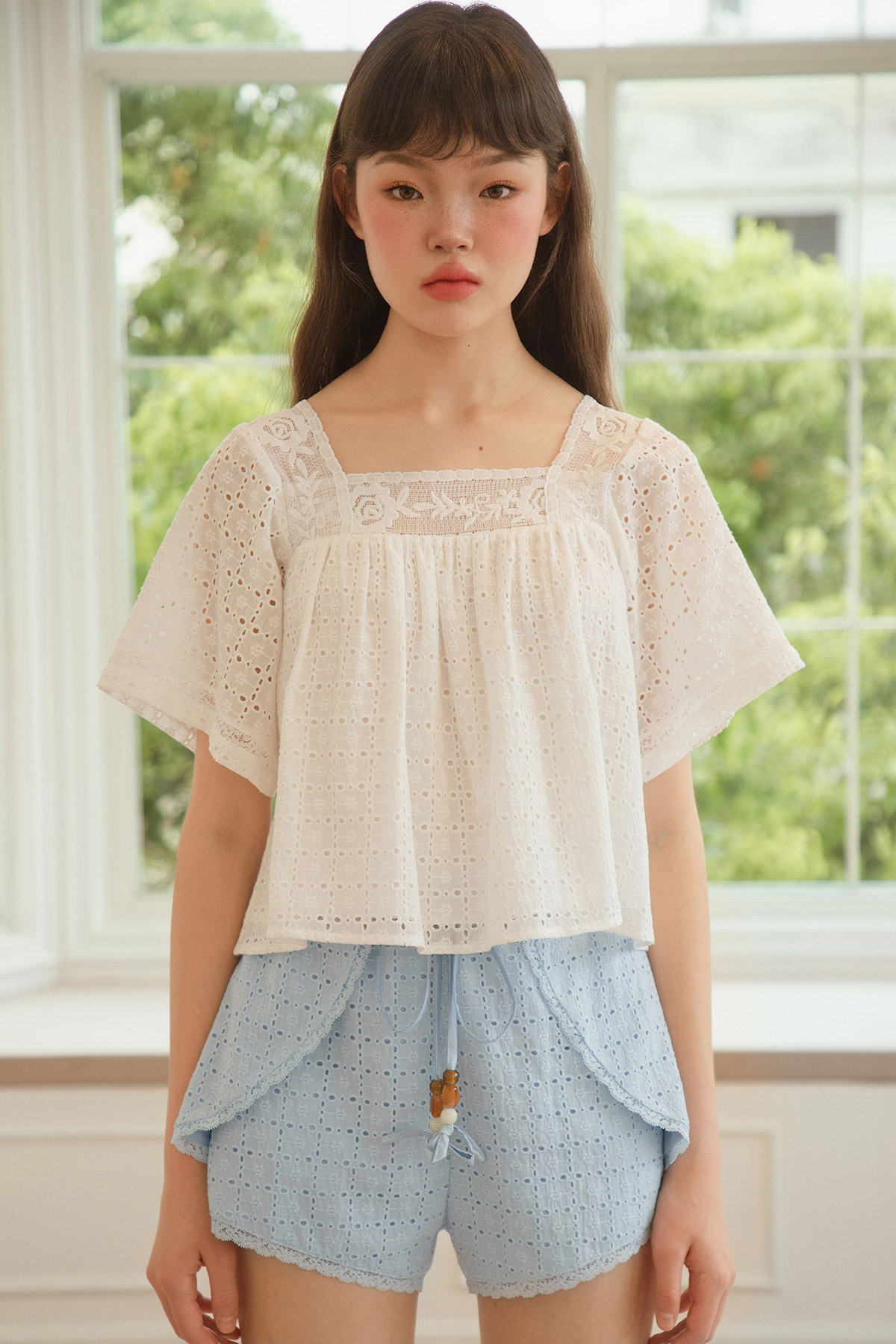 FABLE TOP - WHITE