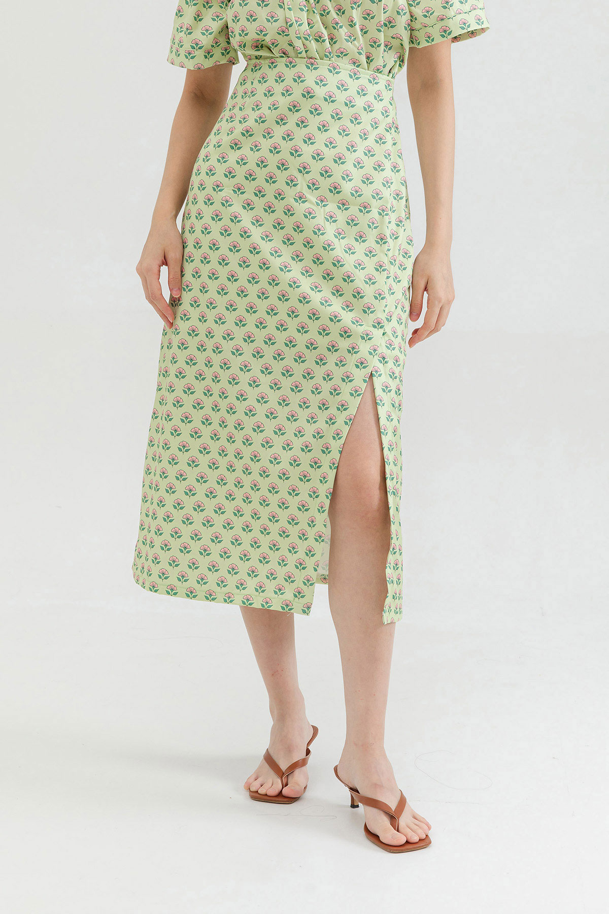*SALE* CLAUDIA SKIRT - WETHERSFIELD [BY MODPARADE]